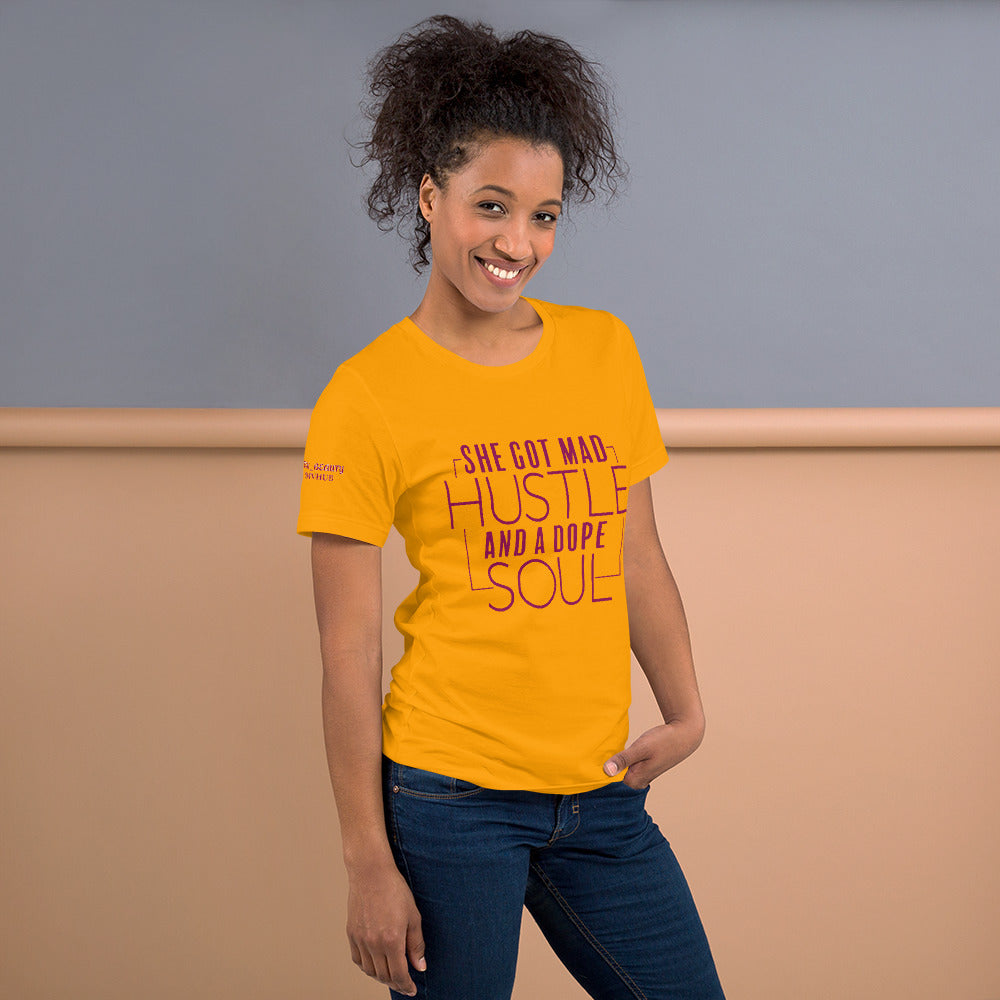 "SHE GOT MAD HUSTLE" T-SHIRT (front)