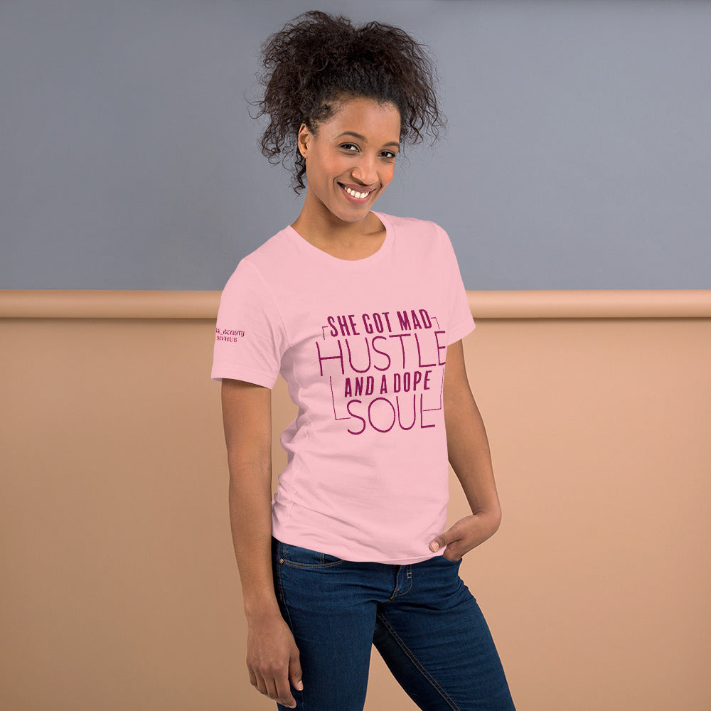 "SHE GOT MAD HUSTLE" T-SHIRT (front)