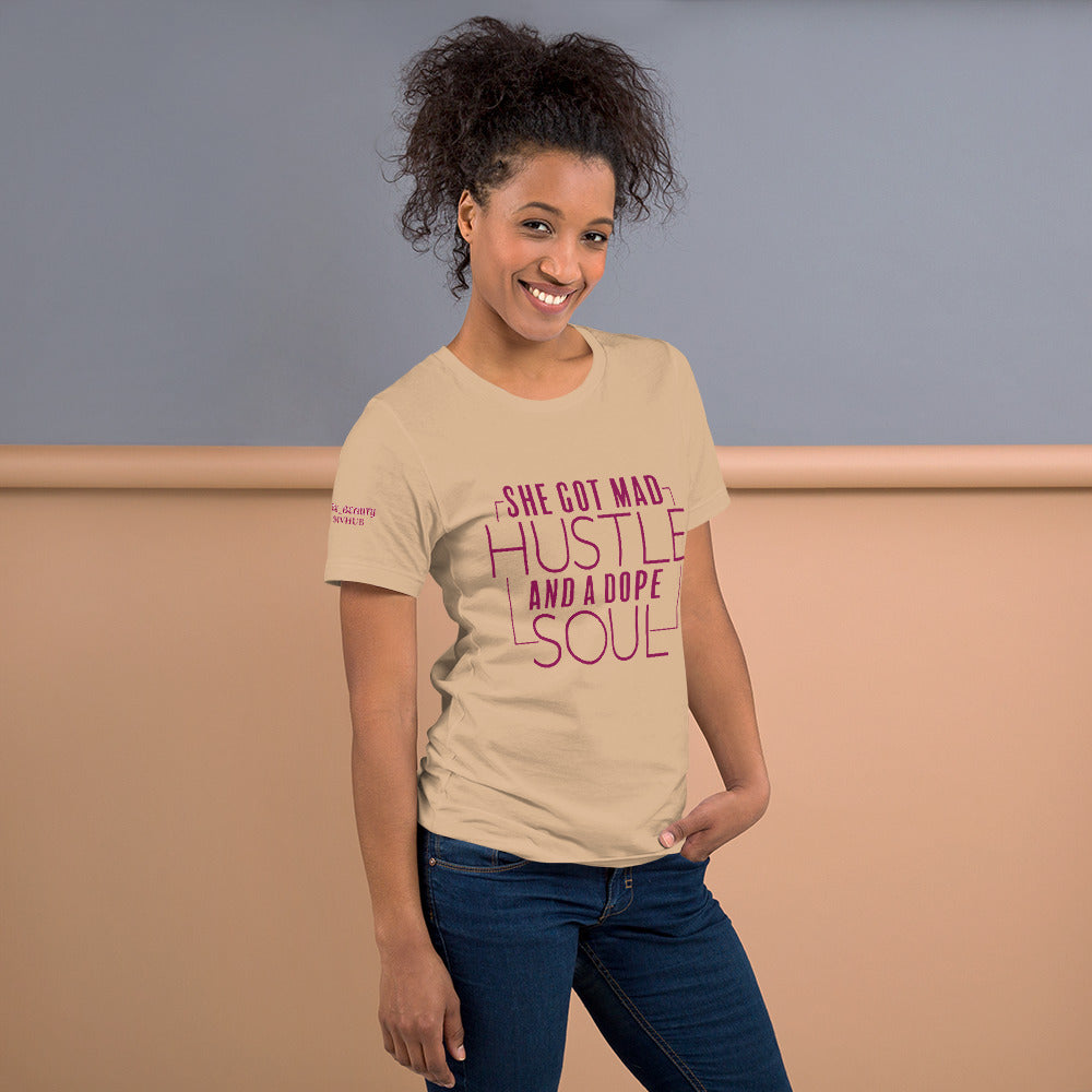 "SHE GOT MAD HUSTLE" T-SHIRT (front)